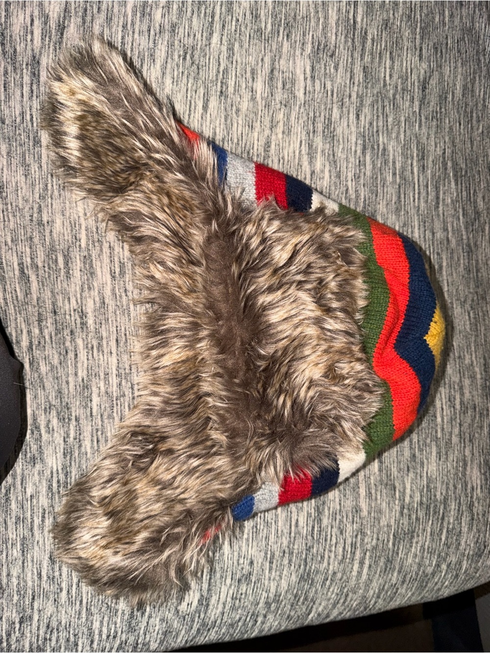 Gap Kids Faux Fur-Lined Crazy Striped Winter Hat Blue Gray Red Green S/M